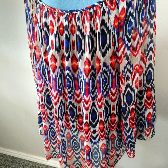 Multi color blouse - Picture 2 of 3